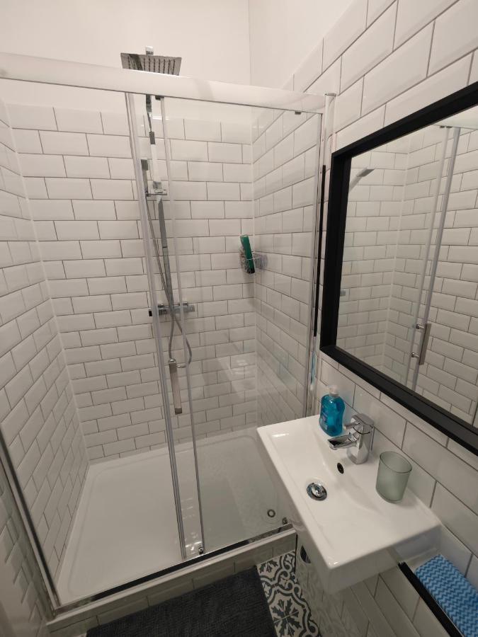 2 Bedroom 2 Bathroom Apartment In Old St - Shoreditch - Zone 1 London Luaran gambar