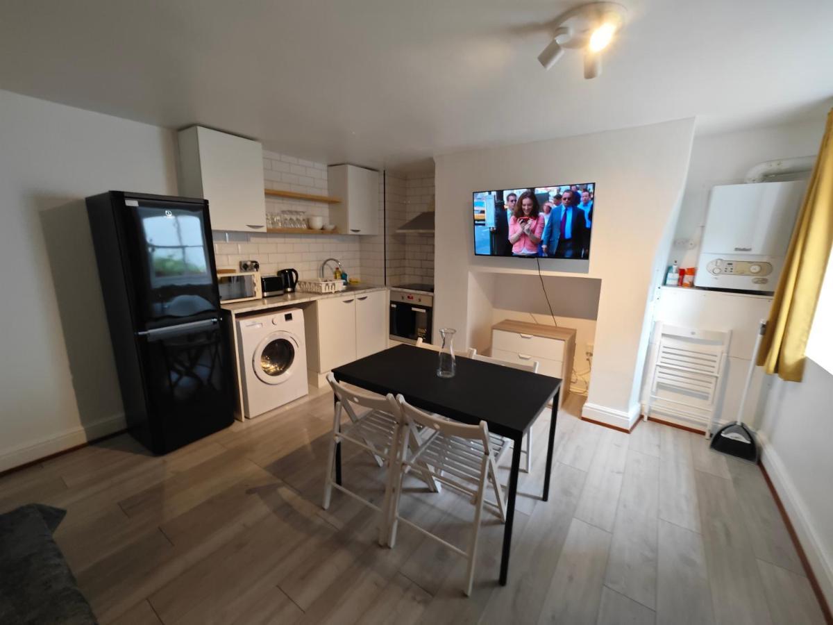 2 Bedroom 2 Bathroom Apartment In Old St - Shoreditch - Zone 1 London Luaran gambar