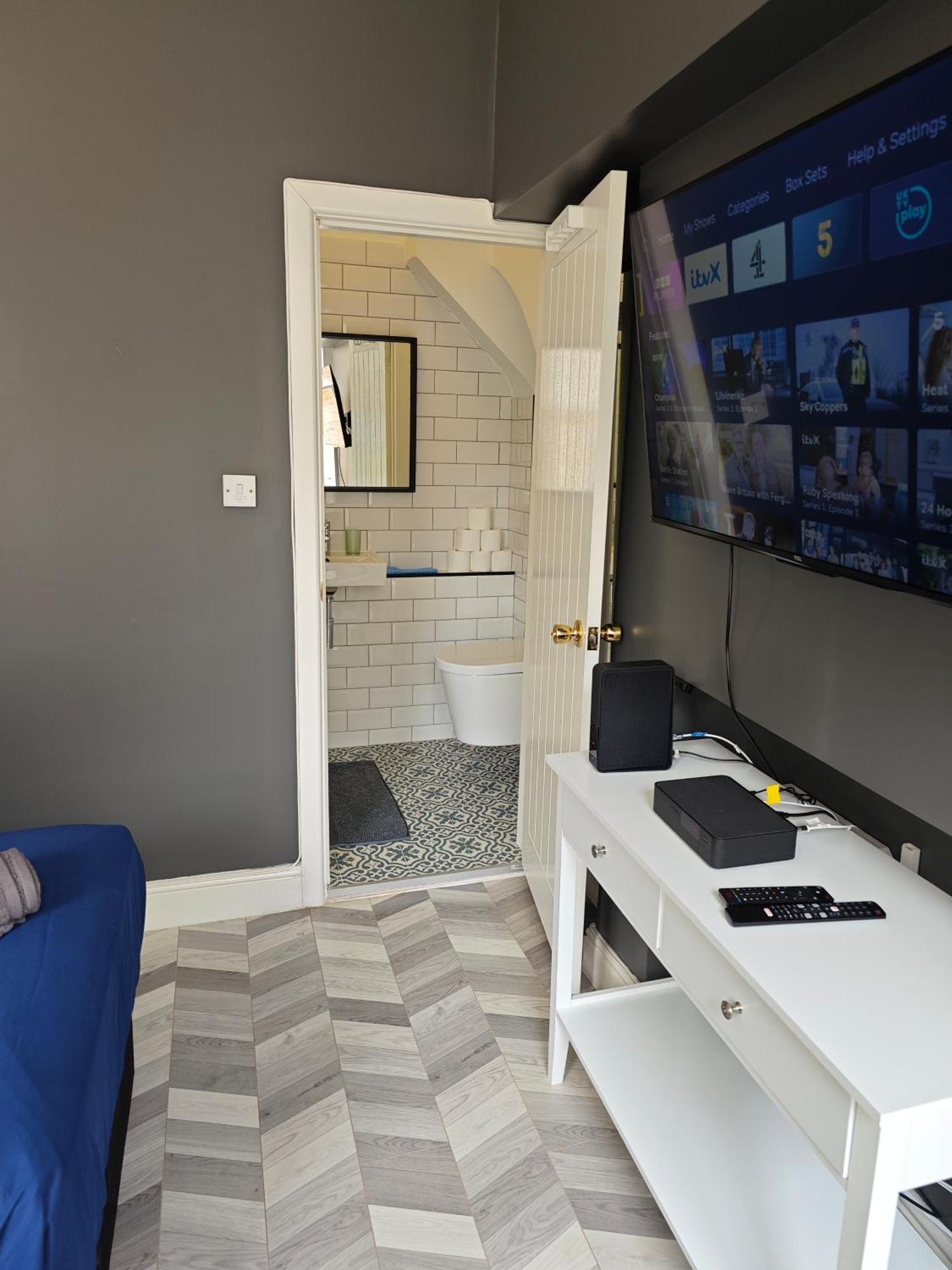 2 Bedroom 2 Bathroom Apartment In Old St - Shoreditch - Zone 1 London Luaran gambar
